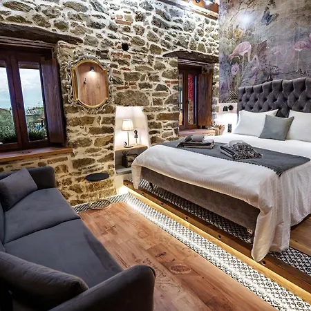 Archontiko Theofanous 1915 * Трикала