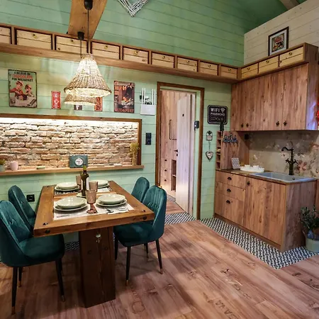 Archontiko Theofanous 1915 Tríkala