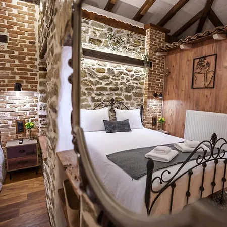 Archontiko Theofanous 1915 * Tríkala