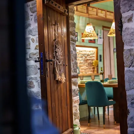 Вилла Archontiko Theofanous 1915 *