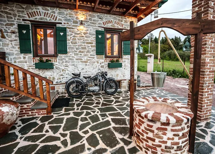 Archontiko Theofanous 1915 Tríkala