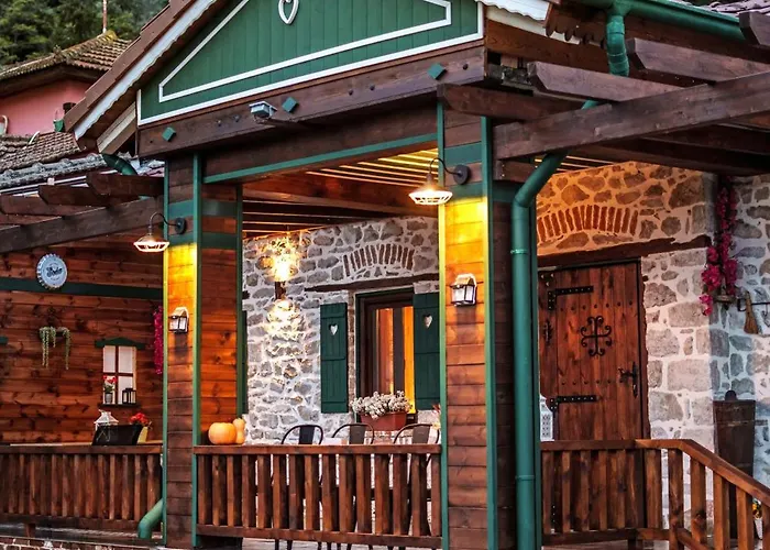 Archontiko Theofanous 1915 *